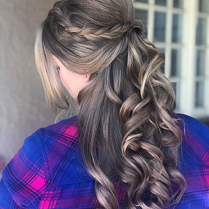 side view of wavy braided hair
