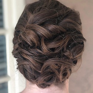 back view of bridal curly hairstyle
