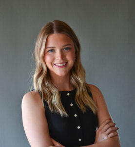 Sandy - Advanced Stylist