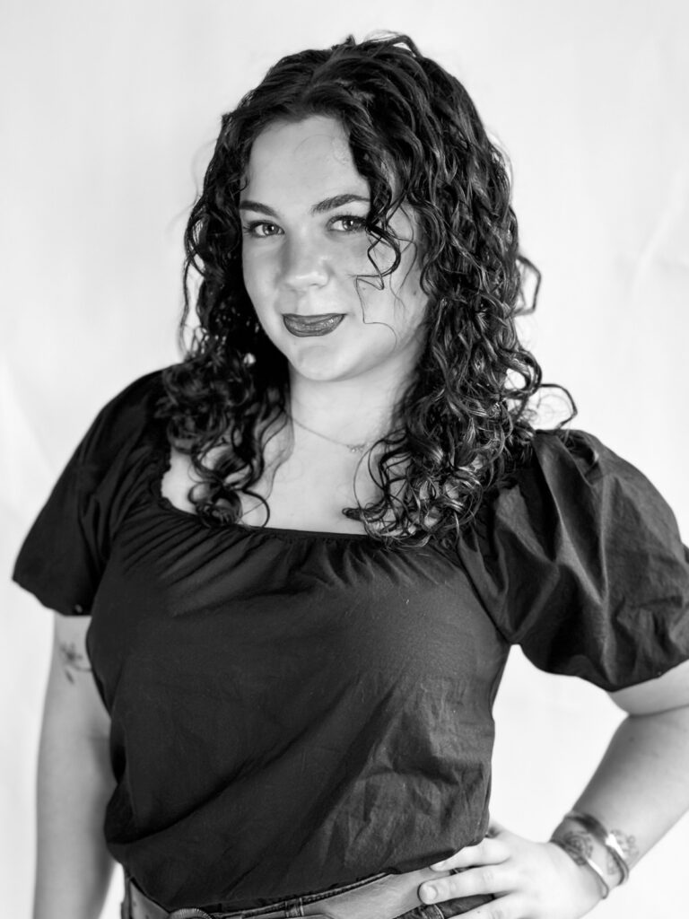Ava Barnoski - Esthetician, Lash Technician